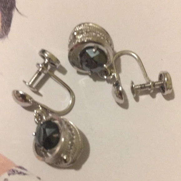 Vintage trifari filigree silver clips - Picture 2 of 6